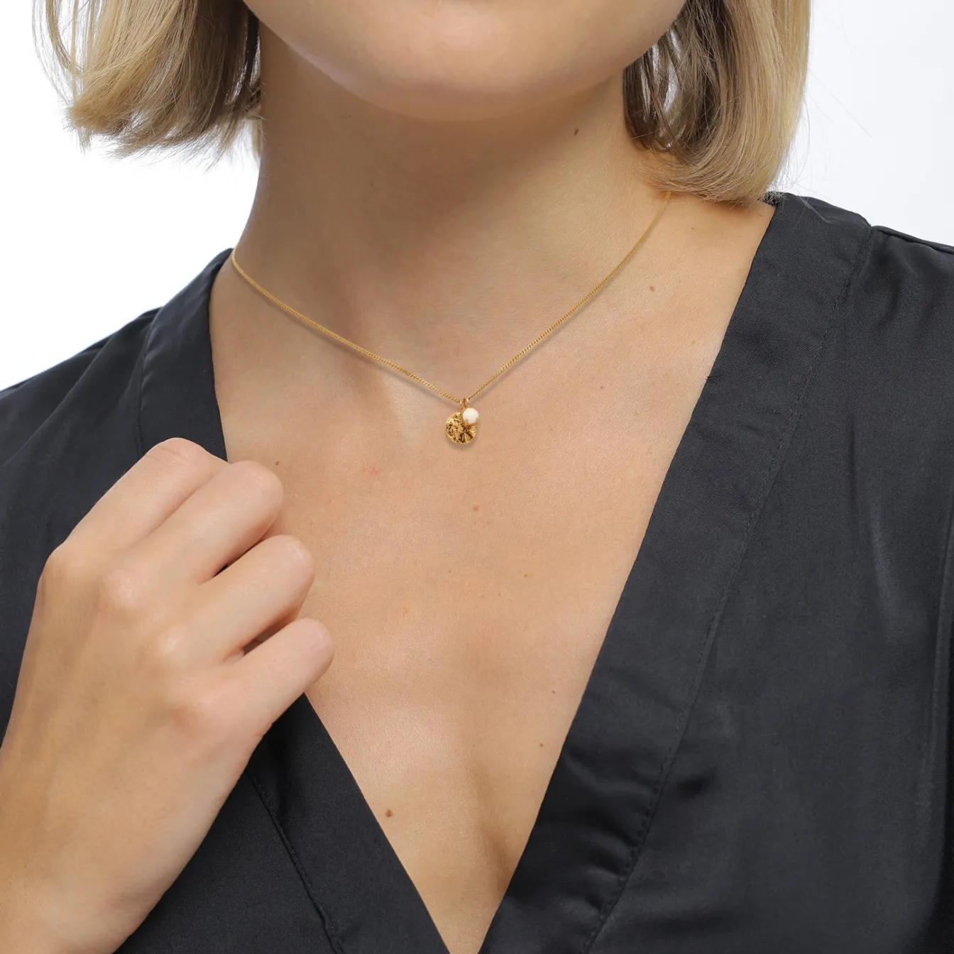 Elli "Halskette Plättchen | Synthetischer Opal (Weiß)< Vergoldet|Halsketten