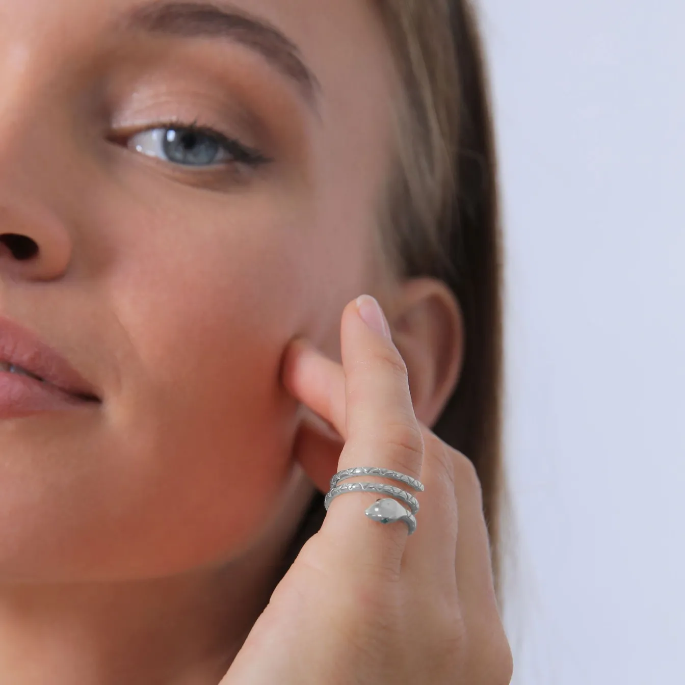 Elli "Pinky Ring Schlange | Kristall (Grün)< Ringe|Vergoldet