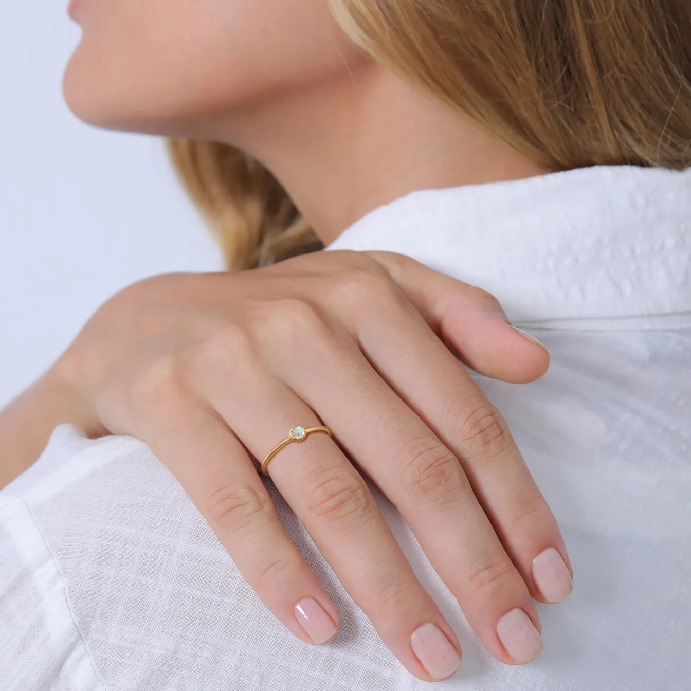 Elli "Solitär-Ring | Labradorit (Weiß)< Ringe|Edelsteine